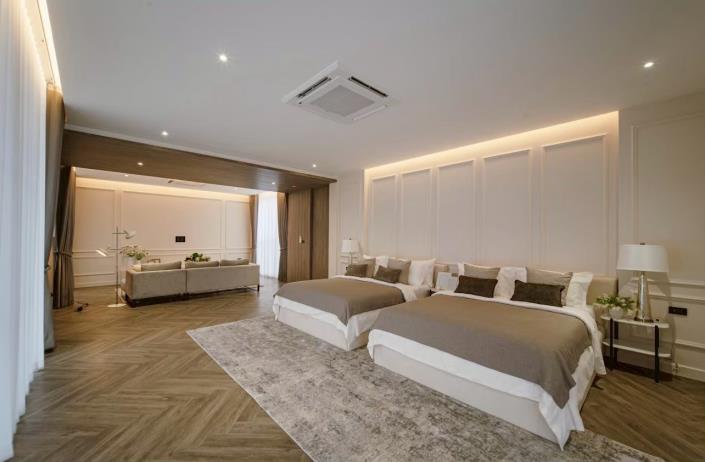 Image No.20-5 Bed House/Villa for sale