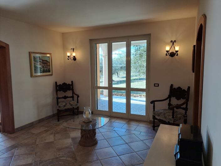 Image No.11-2 Bed House/Villa for sale