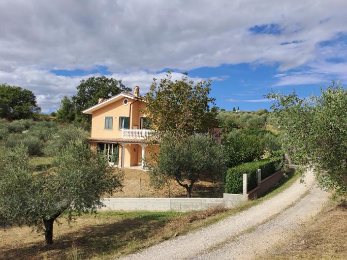 Image No.5-2 Bed House/Villa for sale