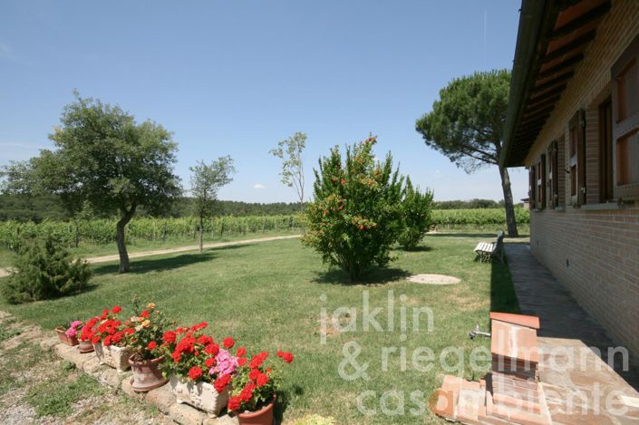 Image No.18-8 Bed Farmhouse for sale