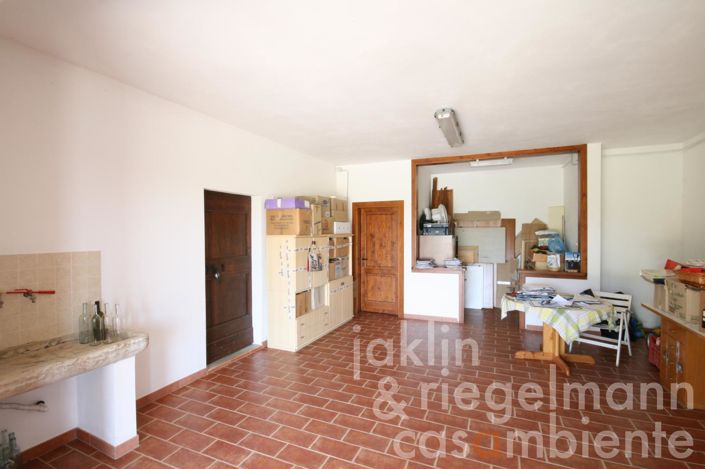 Image No.41-8 Bed Farmhouse for sale