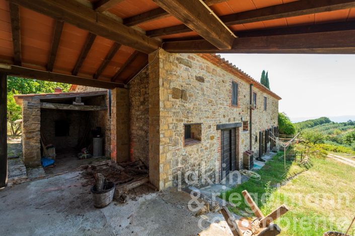 Image No.21-4 Bed Country House for sale