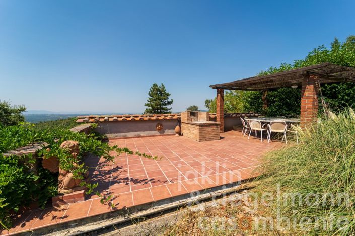 Image No.24-4 Bed Country House for sale