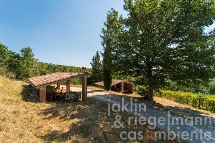 Image No.30-4 Bed Country House for sale