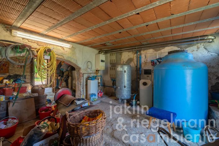 Image No.54-4 Bed Country House for sale