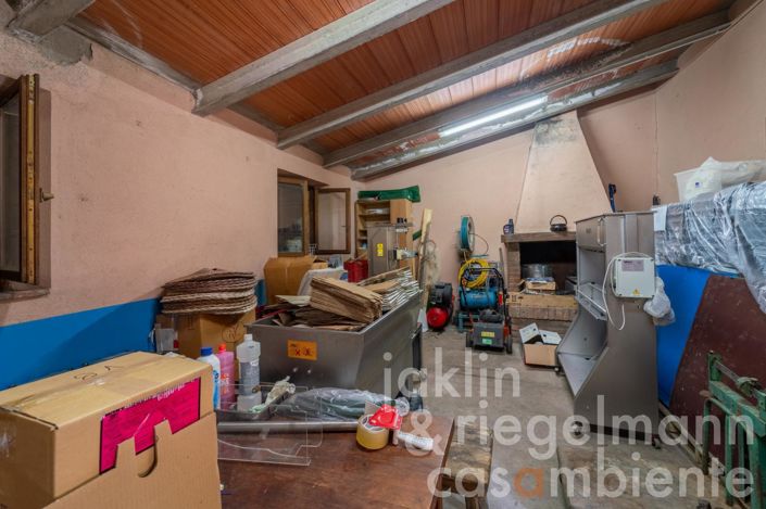 Image No.61-4 Bed Country House for sale