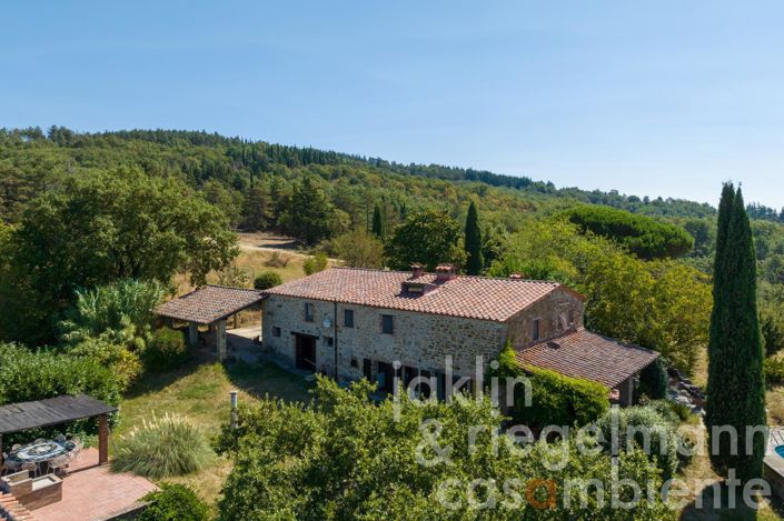 Image No.7-4 Bed Country House for sale