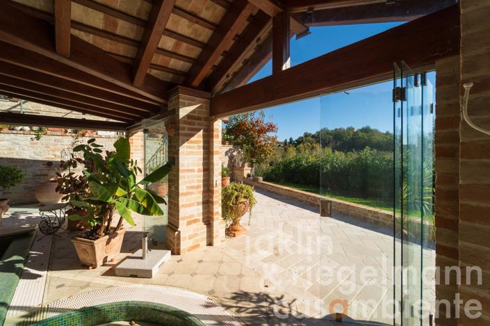 Image No.28-Ferme de 10 chambres à vendre à Fermo