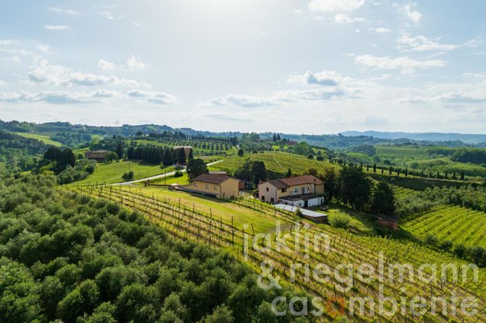 Image No.6-7 Bed Farmhouse for sale