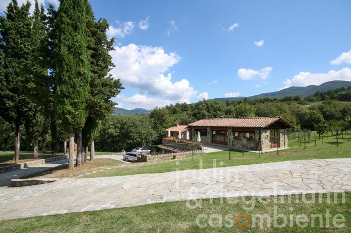 Image No.19-Ferme de 9 chambres à vendre à Chiusi della Verna