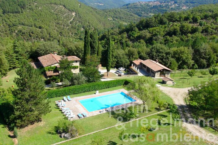 Image No.3-9 Bed Farmhouse for sale