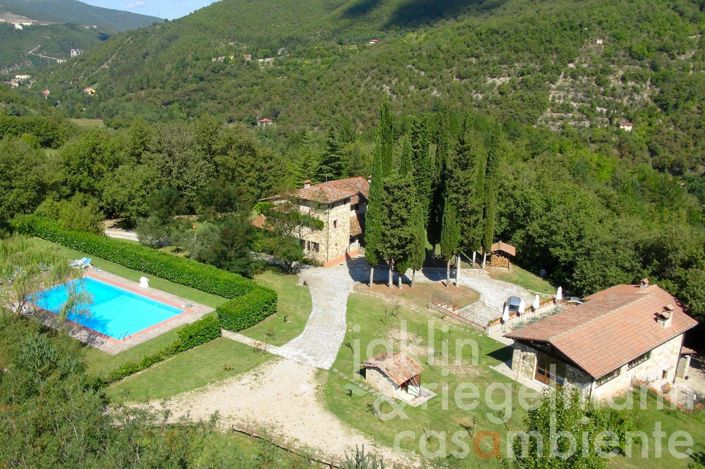 Image No.4-Ferme de 9 chambres à vendre à Chiusi della Verna