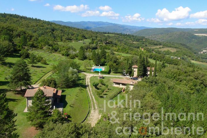 Image No.6-Ferme de 9 chambres à vendre à Chiusi della Verna