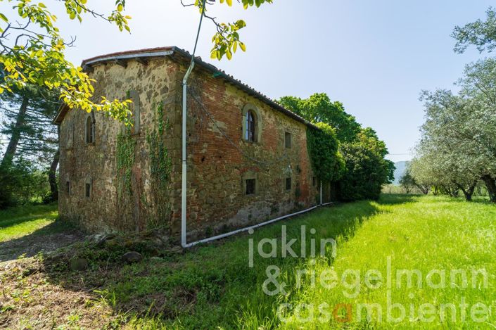 Image No.32-Maison de campagne de 6 chambres à vendre à Figline Valdarno