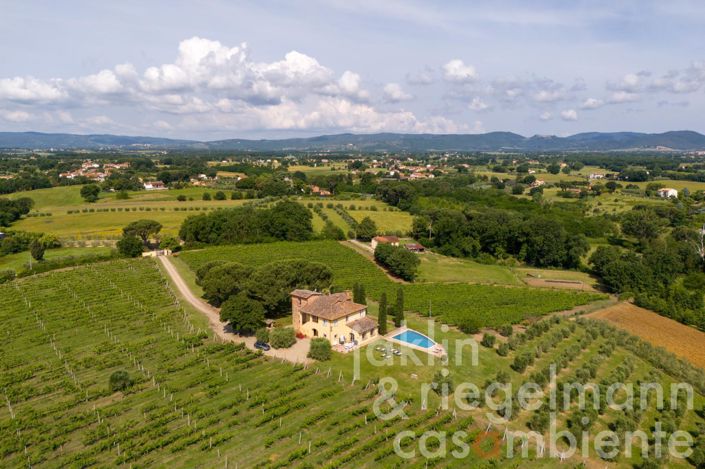 Image No.16-6 Bed Country House for sale