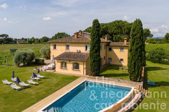 Image No.2-6 Bed Country House for sale