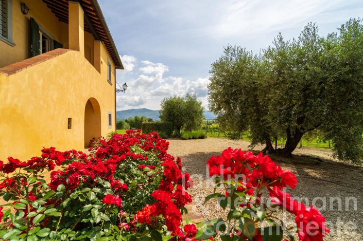 Image No.21-6 Bed Country House for sale