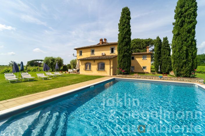 Image No.24-6 Bed Country House for sale