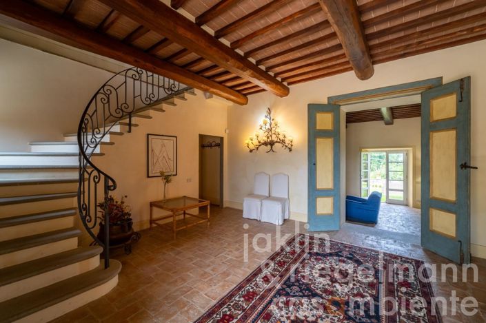 Image No.31-6 Bed Country House for sale