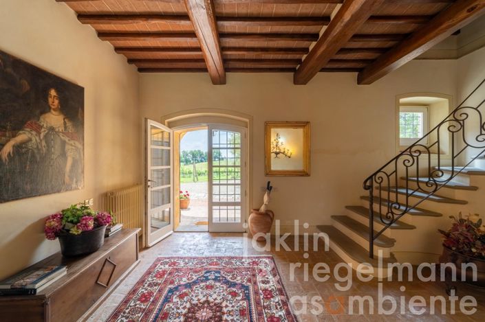 Image No.32-6 Bed Country House for sale