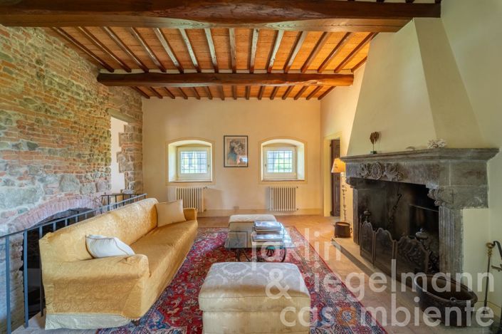 Image No.38-6 Bed Country House for sale