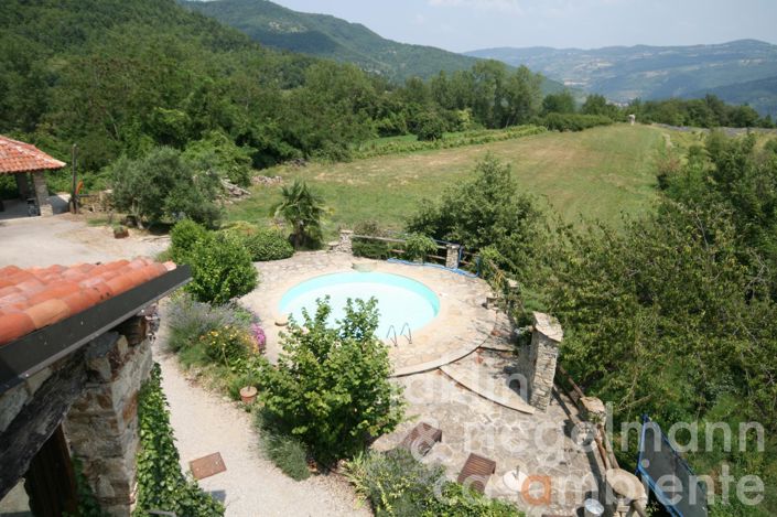 Image No.19-8 Bed Country House for sale