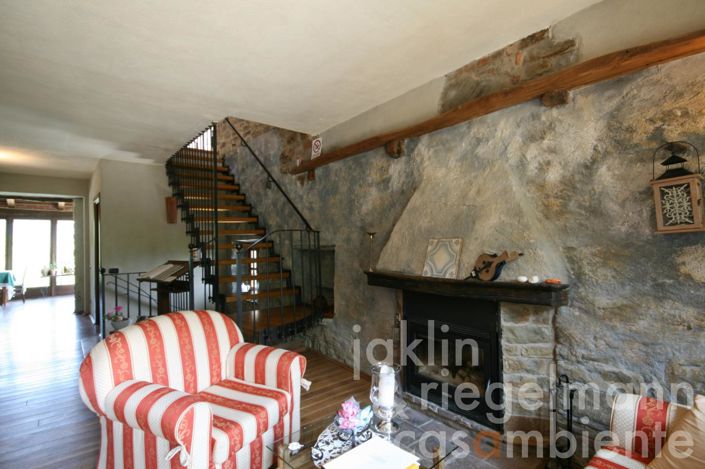 Image No.25-8 Bed Country House for sale