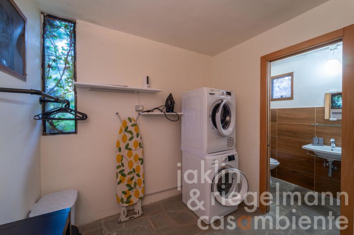 Image No.37-3 Bed House for sale