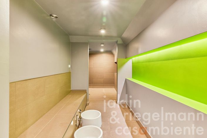 Image No.27-11 Bed Hotel for sale