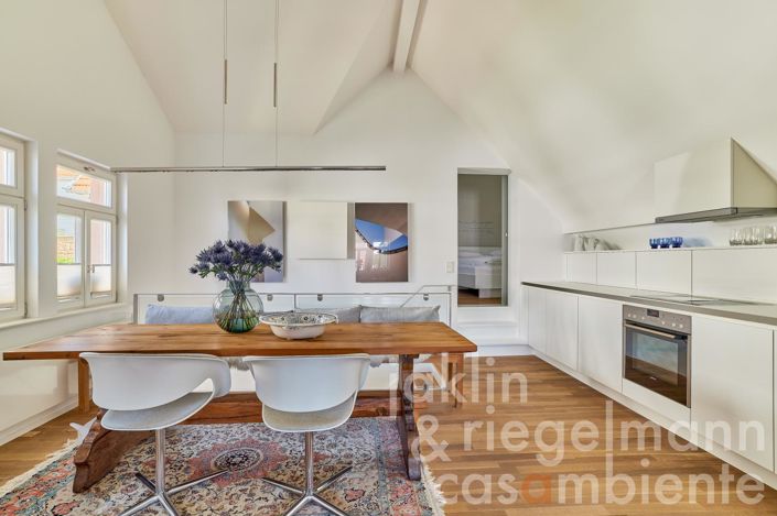 Image No.5-11 Bed Hotel for sale