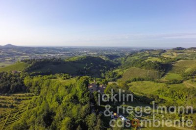 5c7fcdb93eab0m271701