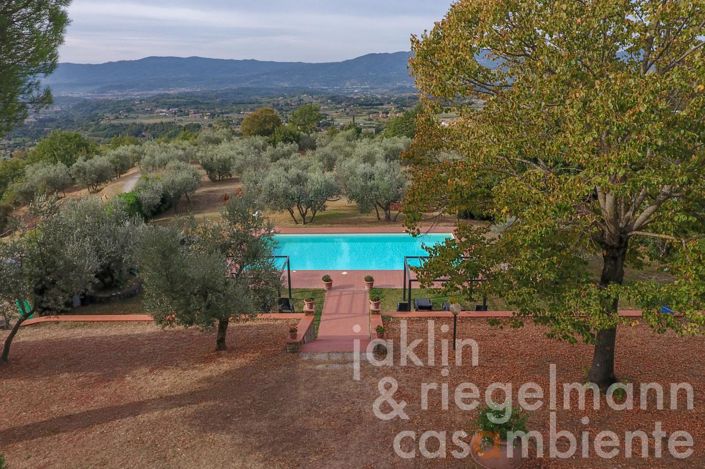 Image No.22-5 Bed Country House for sale