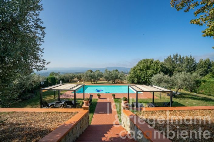 Image No.23-5 Bed Country House for sale