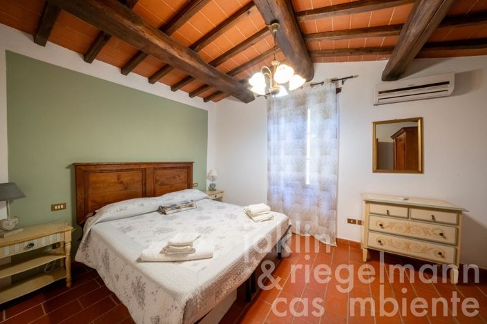 Image No.32-Maison de campagne de 5 chambres à vendre à Reggello