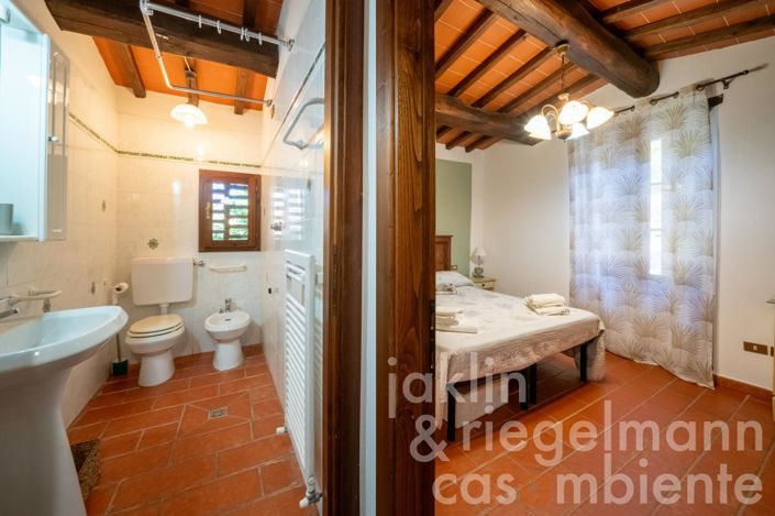 Image No.35-Maison de campagne de 5 chambres à vendre à Reggello