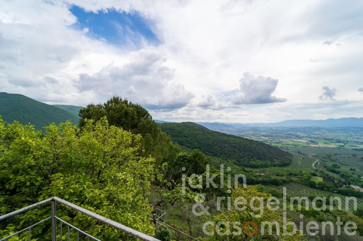 Image No.20-3 Bed Country House for sale