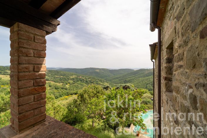 Image No.25-7 Bed Country House for sale