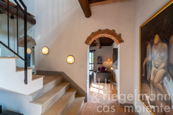 Image No.77-7 Bed Country House for sale