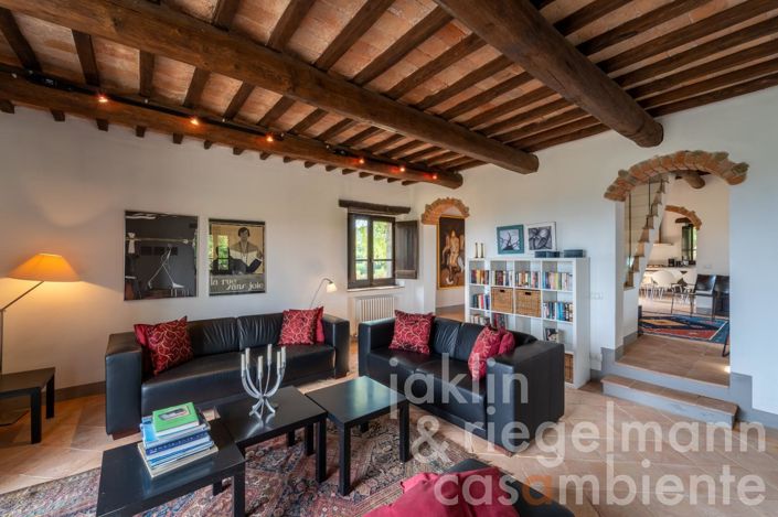 Image No.80-7 Bed Country House for sale