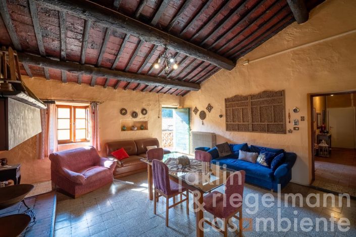 Image No.17-Ferme de 11 chambres à vendre à Arezzo