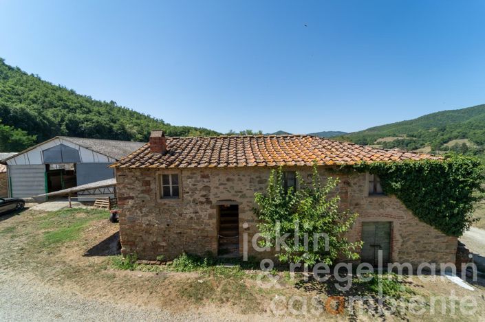 Image No.23-Ferme de 11 chambres à vendre à Arezzo