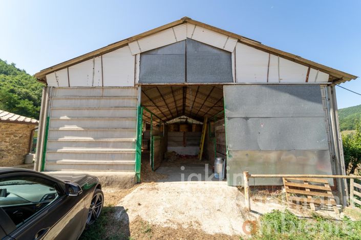 Image No.35-Ferme de 11 chambres à vendre à Arezzo