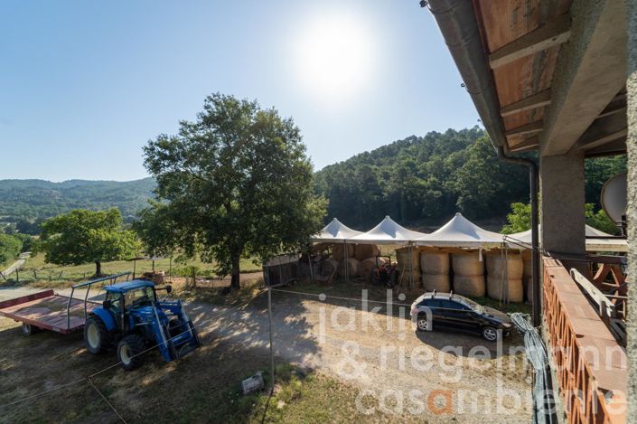 Image No.43-Ferme de 11 chambres à vendre à Arezzo