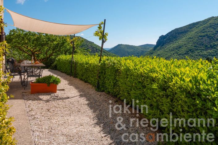 Image No.18-8 Bed Country House for sale