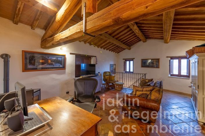 Image No.43-Maison de campagne de 8 chambres à vendre à Perugia