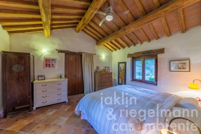 Image No.46-8 Bed Country House for sale