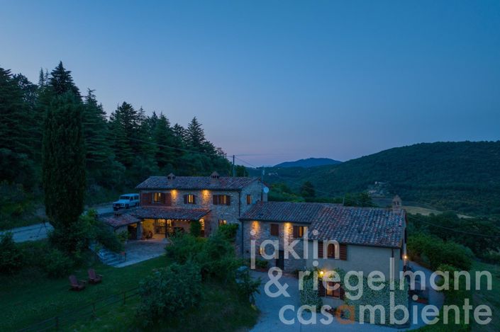 Image No.6-8 Bed Country House for sale