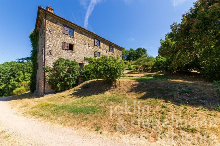 Image No.13-5 Bed Country House for sale