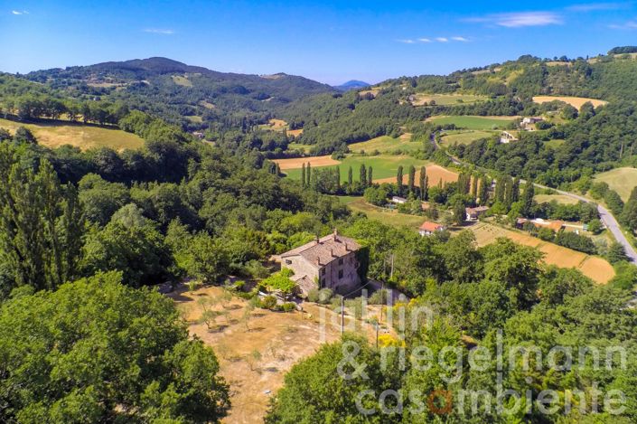 Image No.2-5 Bed Country House for sale