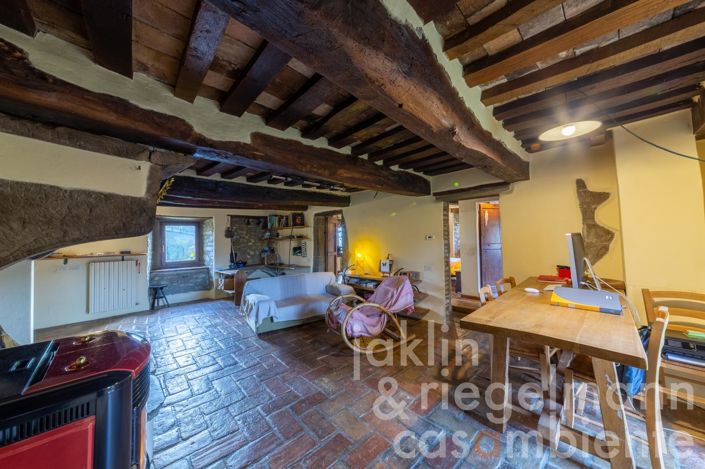 Image No.33-5 Bed Country House for sale